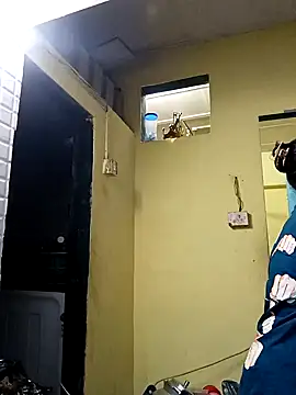 Snapshot of indianliza chatting on January 24, 12:41 pm indianliza online show from January 24, 12:41 pm