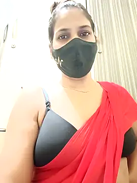 Snapshot of indianliza chatting on January 24, 10:51 pm indianliza online show from January 24, 10:51 pm