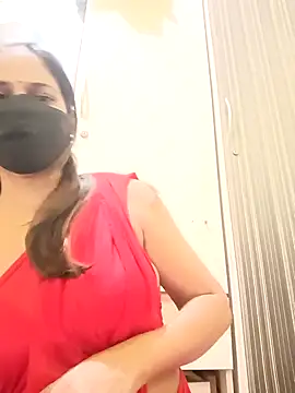 Snapshot of indianliza chatting on February 11, 7:38 pm indianliza online show from February 11, 7:38 pm