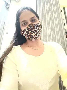 Snapshot of indianliza chatting on February 22, 7:14 pm indianliza online show from February 22, 7:14 pm