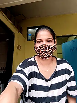 Snapshot of indianliza chatting on February 27, 5:13 am indianliza online show from February 27, 5:13 am