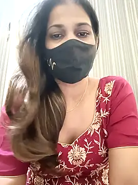 Snapshot of indianliza chatting on March 6, 6:26 pm indianliza online show from March 6, 6:26 pm