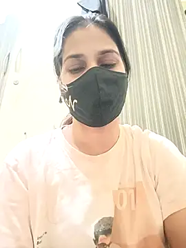 Snapshot of indianliza chatting on March 10, 4:17 am indianliza online show from March 10, 4:17 am