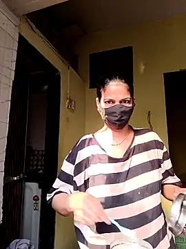 Snapshot of indianliza chatting on March 14, 3:26 am indianliza online show from March 14, 3:26 am