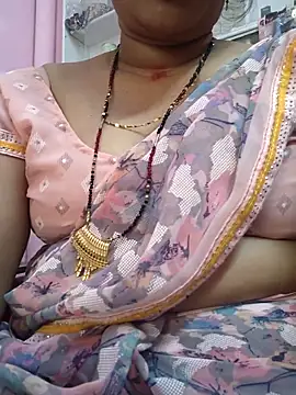Snapshot of Ritasingh-0461 chatting on September 23, 7:44 am Ritasingh-0461 online show from September 23, 7:44 am