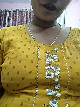 Snapshot of Ritasingh-0461 chatting on March 16, 6:28 am Ritasingh-0461 online show from March 16, 6:28 am