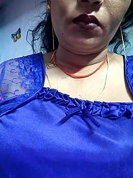 Snapshot of Ritasingh-0461 chatting on March 22, 12:47 am Ritasingh-0461 online show from March 22, 12:47 am
