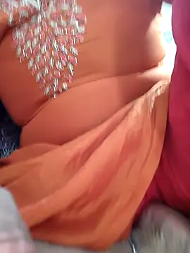 Snapshot of Ritasingh-0461 chatting on April 1, 5:41 am Ritasingh-0461 online show from April 1, 5:41 am