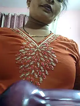 Snapshot of Ritasingh-0461 chatting on May 18, 5:35 am Ritasingh-0461 online show from May 18, 5:35 am