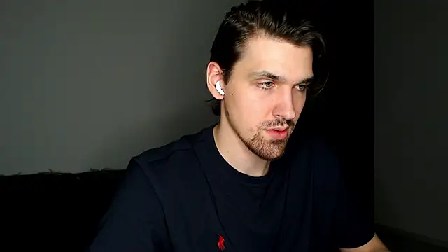 boy next door 1 online show from November 21, 9:02 pm