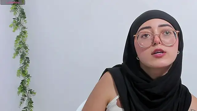 Snapshot of aysel_elid chatting on January 25, 8:00 pm aysel elid online show from January 25, 8:00 pm