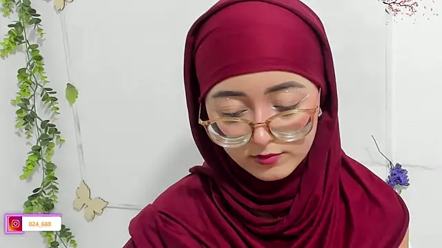 Snapshot of aysel_elid chatting on September 27, 10:59 pm aysel elid online show from September 27, 10:59 pm