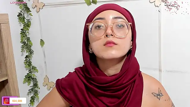 Snapshot of aysel_elid chatting on July 11, 11:17 pm aysel elid online show from July 11, 11:17 pm