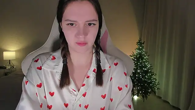 Sonia moon  online show from January 6, 2:04 am