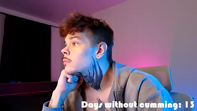 DENIS HERE online show from March 10, 5:40 pm