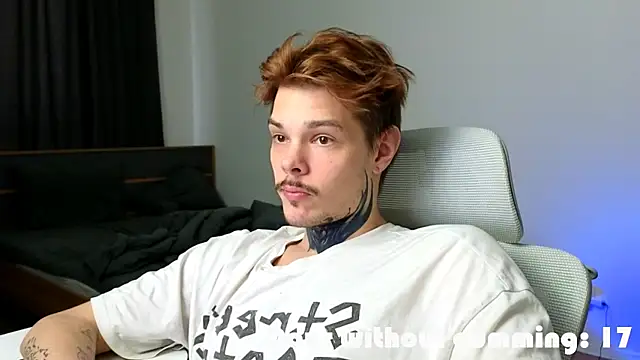 DENIS HERE online show from April 6, 4:57 am