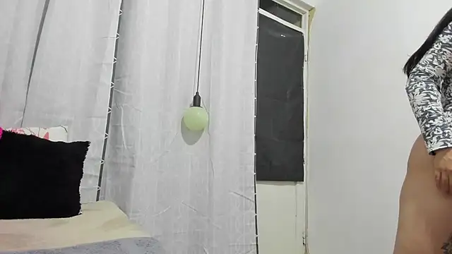 Snapshot of aleteacher chatting on March 23, 5:00 am aleteacher online show from March 23, 5:00 am