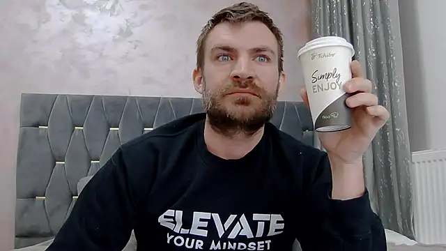 10in deluxe online show from March 7, 10:12 am