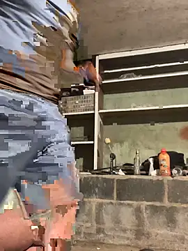 Snapshot of Jart1k1 chatting on November 23, 7:02 pm Jart1k1 online show from November 23, 7:02 pm