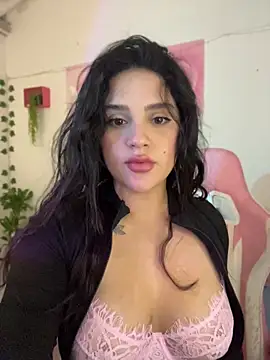 violet-333 online show from April 10, 3:28 pm