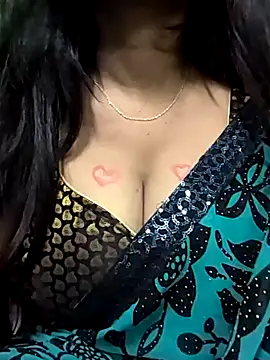 Snapshot of Shreya727 chatting on July 12, 7:27 pm Shreya727 online show from July 12, 7:27 pm