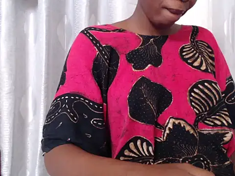 Snapshot of black___ghodess chatting on July 7, 8:51 am black ghodess online show from July 7, 8:51 am
