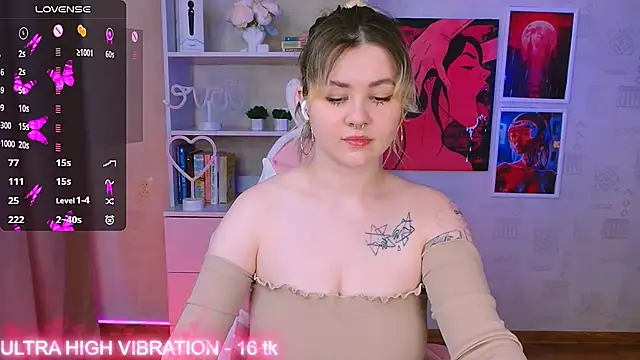 cutie mili online show from February 3, 10:14 am