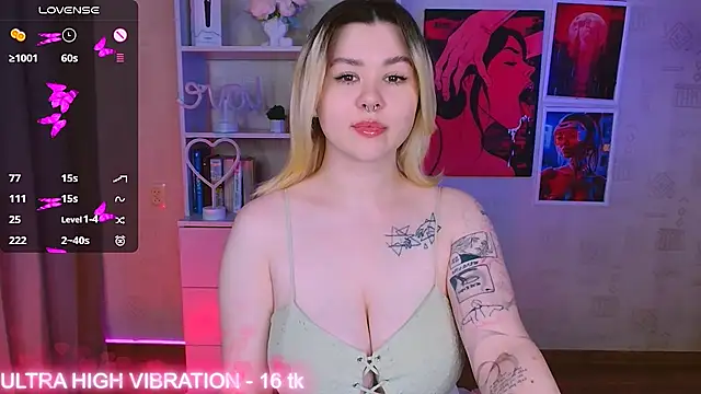 cutie mili online show from February 25, 11:41 am