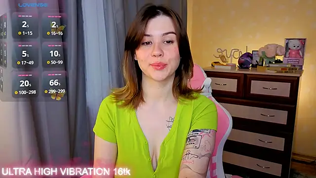 cutie mili online show from November 7, 7:41 am