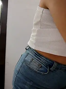 scarlett moore online show from March 18, 2:42 pm