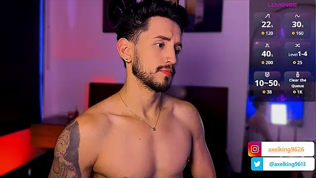 AxelKing1326 online show from April 2, 9:34 pm