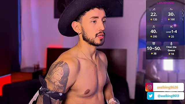 AxelKing1326 online show from April 17, 9:29 pm