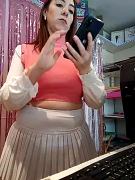 Snapshot of Mia_Novikov chatting on April 25, 9:56 pm Mia Novikov online show from April 25, 9:56 pm