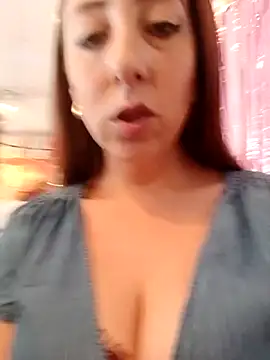 Snapshot of Mia_Novikov chatting on June 1, 4:52 pm Mia Novikov online show from June 1, 4:52 pm