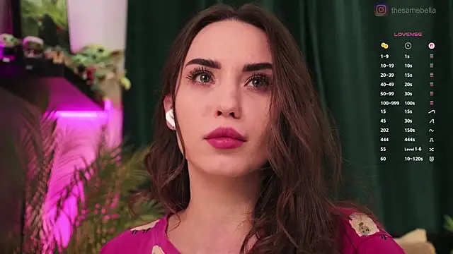 BabyYoda- online show from April 7, 4:18 pm