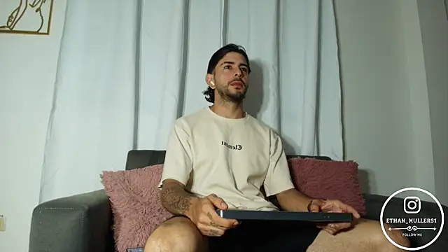 Ethan mullers online show from March 17, 10:29 am