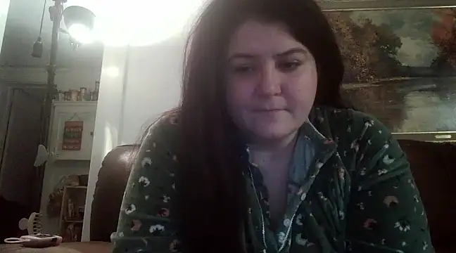 Snapshot of creativescholar1992 chatting on March 12, 4:51 am creativescholar1992 online show from March 12, 4:51 am