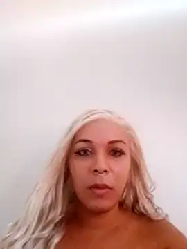 Snapshot of transgirl26 chatting on April 18, 4:55 pm transgirl26 online show from April 18, 4:55 pm