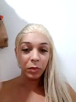 Snapshot of transgirl26 chatting on May 28, 10:40 pm transgirl26 online show from May 28, 10:40 pm