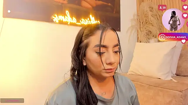 sofhiaa adaams online show from April 15, 10:32 pm