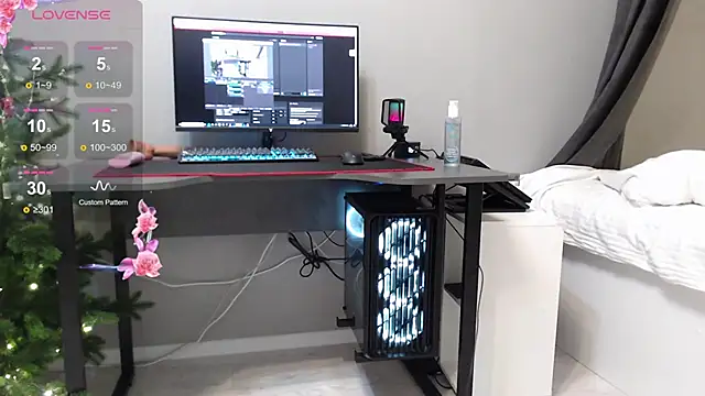 LadySambuca online show from December 11, 2:00 pm