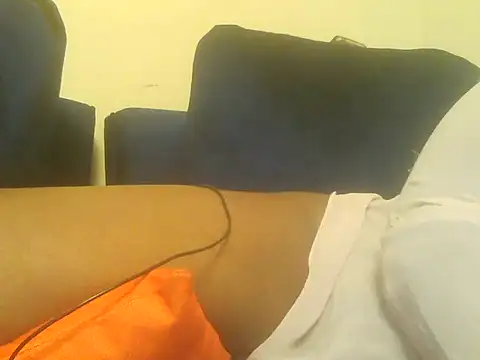 Snapshot of Sexy_Riri chatting on October 3, 1:13 am Sexy Riri online show from October 3, 1:13 am