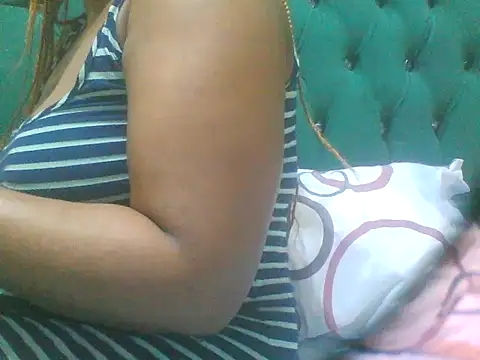 Sexy Riri online show from February 13, 2:40 am