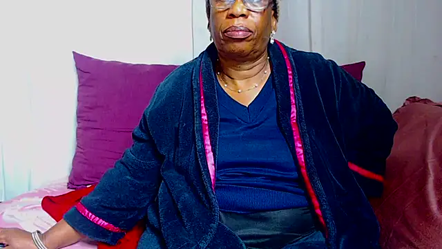 Snapshot of Freakyassnwildx chatting on September 28, 7:19 pm Freakyassnwildx online show from September 28, 7:19 pm