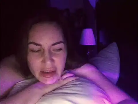 Snapshot of ArianaNextDoor chatting on March 23, 6:39 am ArianaNextDoor online show from March 23, 6:39 am