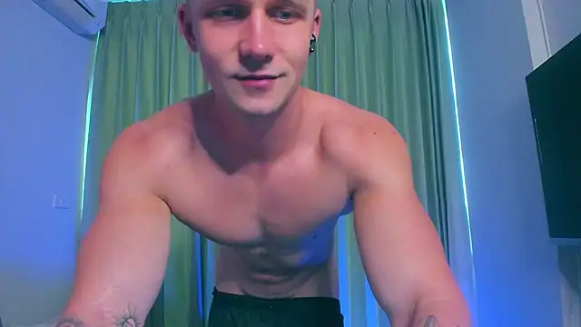 Snapshot of Samuel_Andrew chatting on December 5, 3:59 am Samuel Andrew online show from December 5, 3:59 am