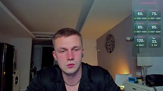 Samuel Andrew online show from March 5, 5:36 am