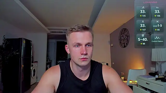 Samuel Andrew online show from April 4, 4:44 am