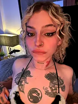 Bonnie vega online show from October 29, 8:10 pm