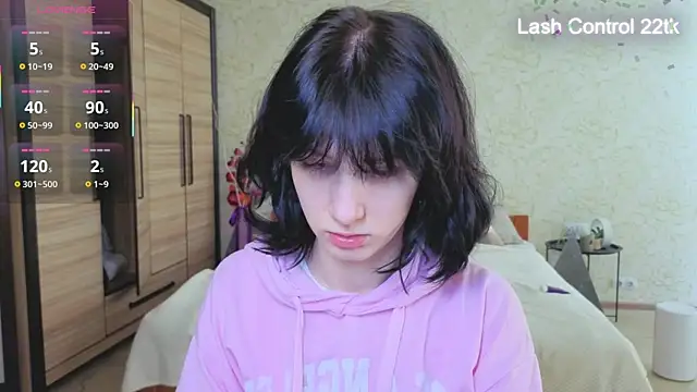 JulisSweet online show from March 31, 6:58 am